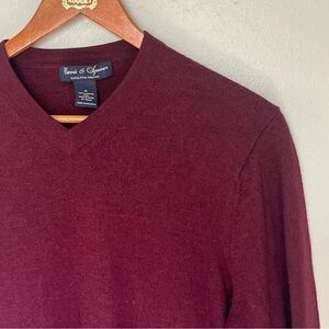 Davis & Squire Wool Men's Burgundy Sweater Medium